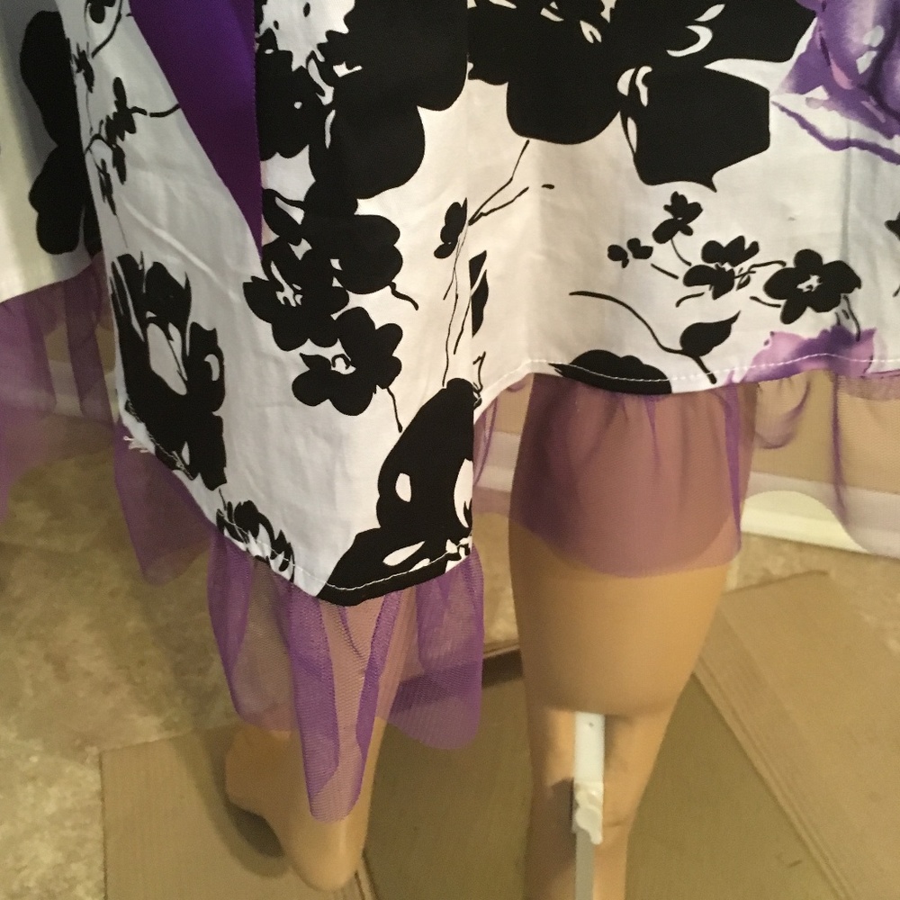 iHot Wht, Blk & Purple Halter dress w/side zip XXL - Picture 6 of 7